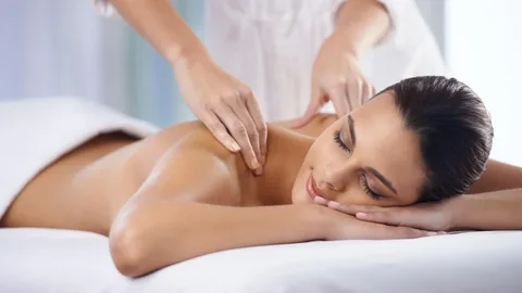 Relax and Recharge: The Benefits of Business Trip Massage